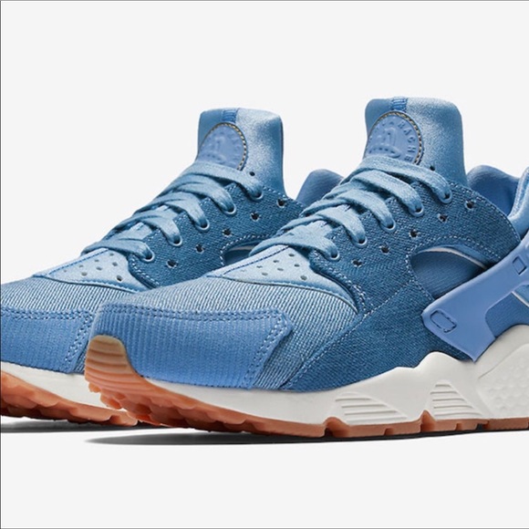 light blue huaraches